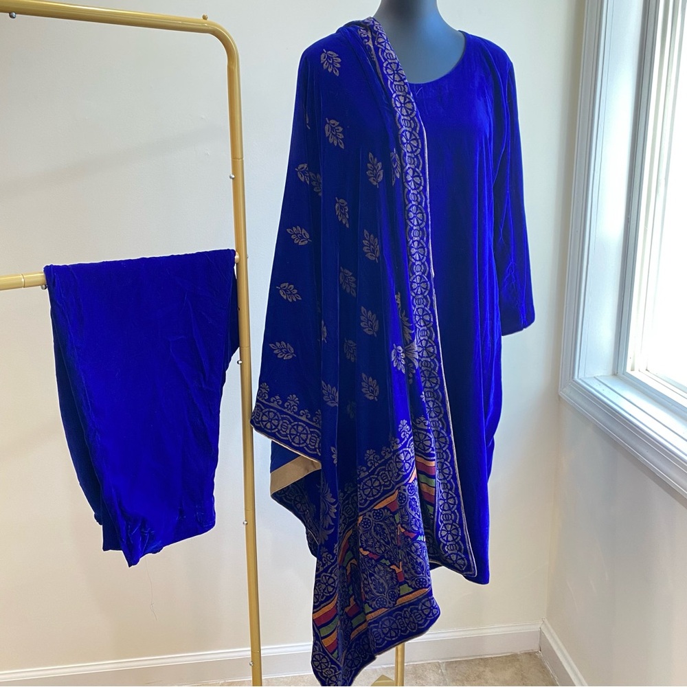 Royal Blue Velvet Shalwar Kameez with big Shawl